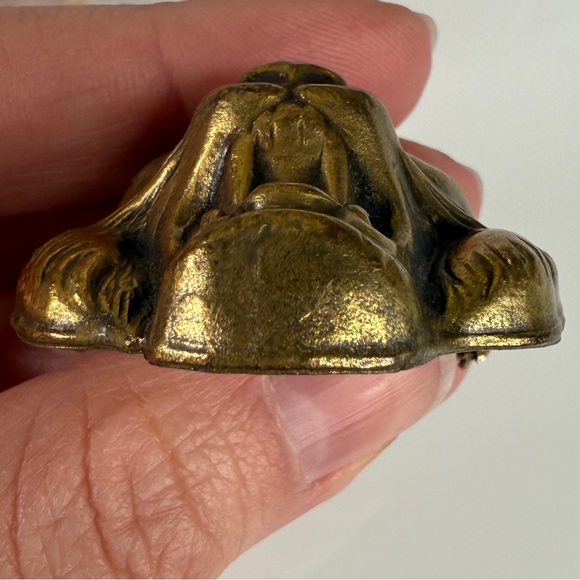 Vintage Joseff of Hollywood Tiger Head Repoussé Brooch - Picture 10 of 15